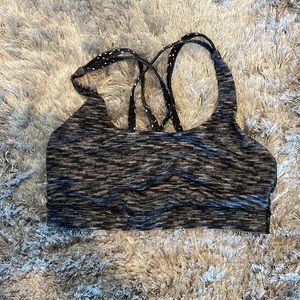 Lululemon Energy Bra - Size 6